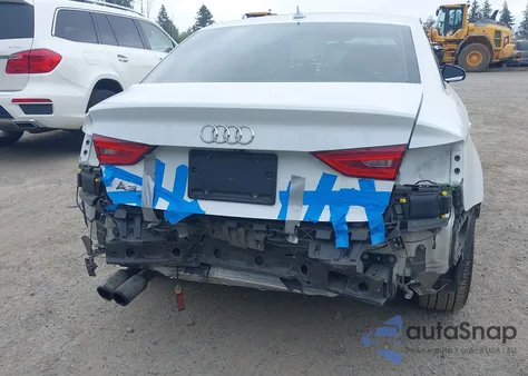 2015 Audi A3 Premium Plus z USA, uszkodzony, nr VIN WAUCCGFF5F1068612